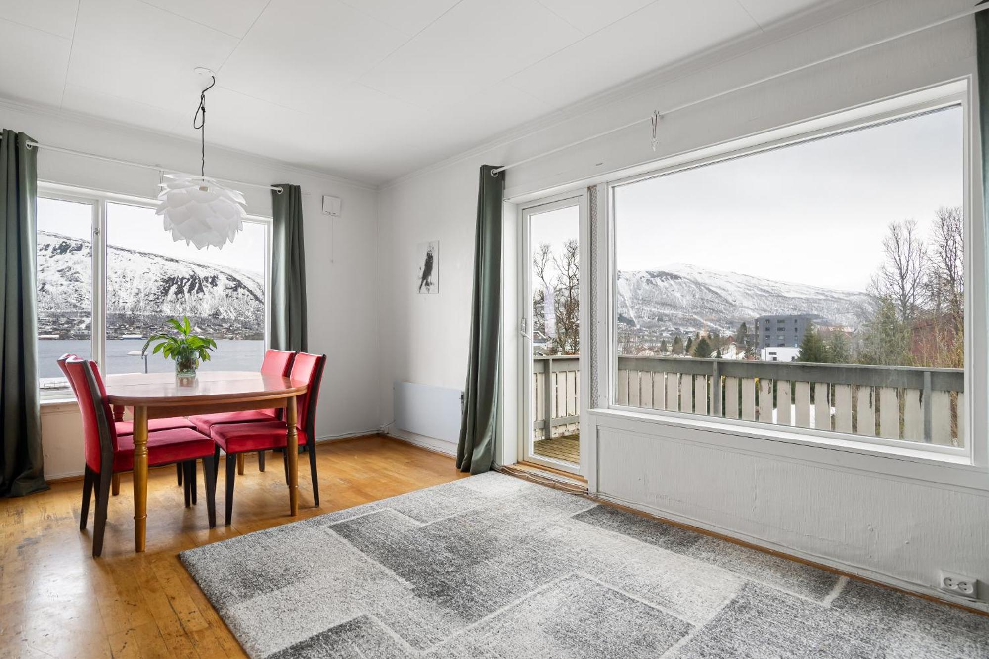 Boukersen Heim Apartment Tromso Exterior photo
